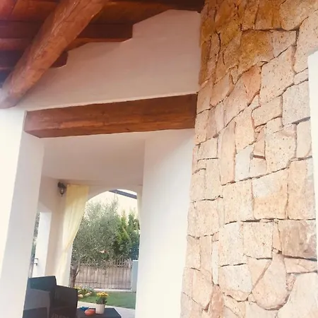 S' Orgiola Couette-café 3*