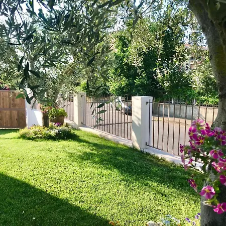 Bed & Breakfast S' Orgiola