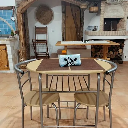 S' Orgiola Bed & Breakfast Girasole