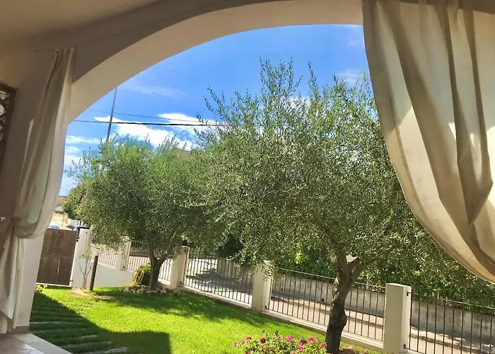 S' Orgiola ベッド・アンド・ブレックファスト 3*