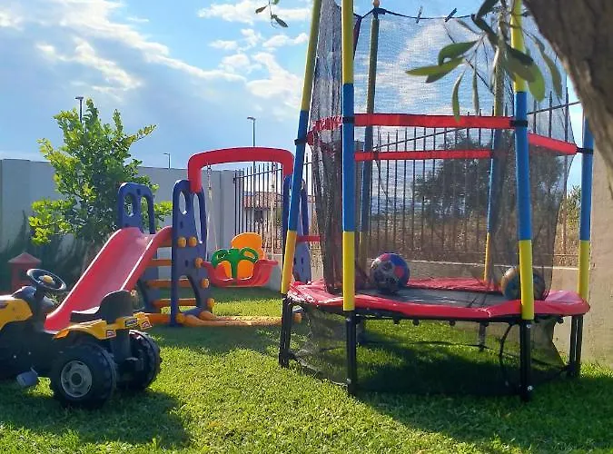 ベッド・アンド・ブレックファスト S' Orgiola